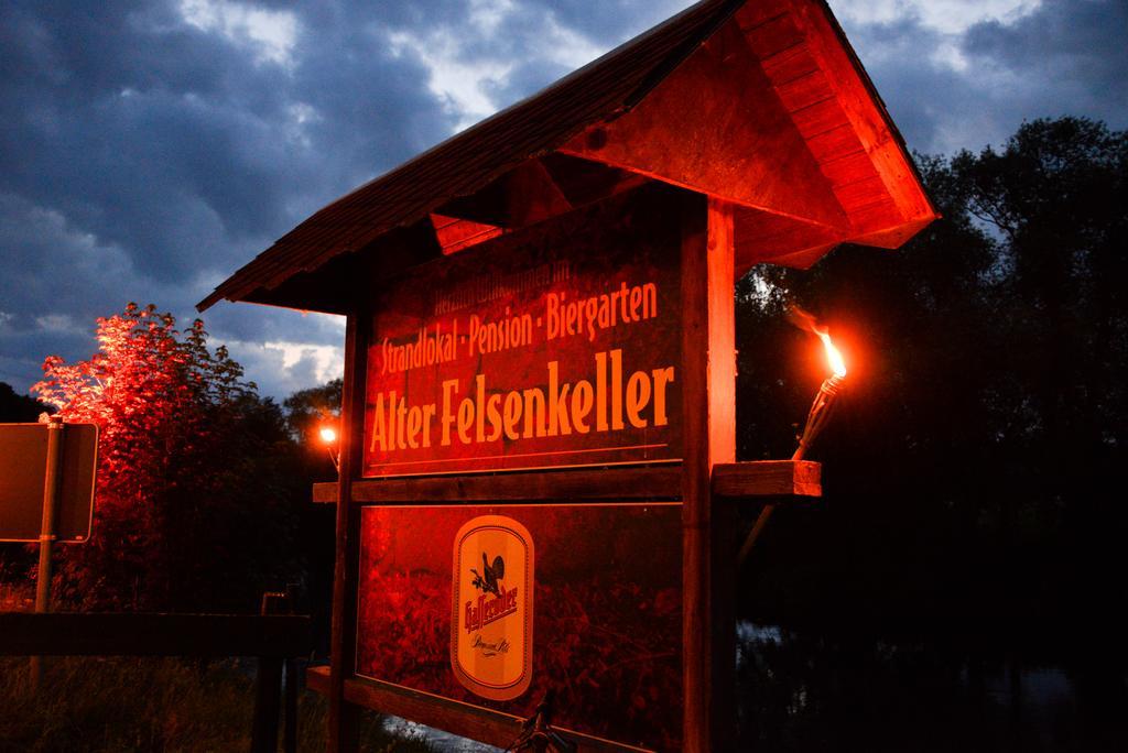 Gasthof Alter Felsenkeller Naumbourg Extérieur photo